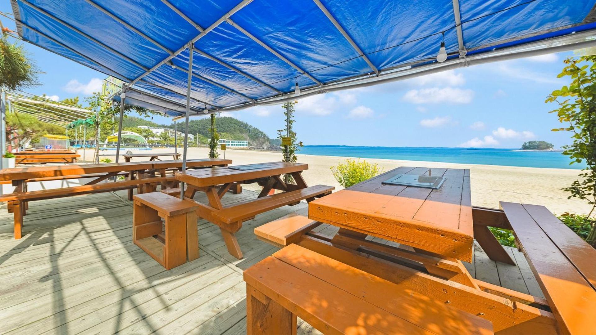 Taean Yeonpohaebyenap Pension Екстериор снимка